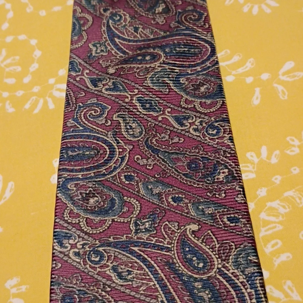 Vintage Don Loper Of Beverly Hills Necktie
